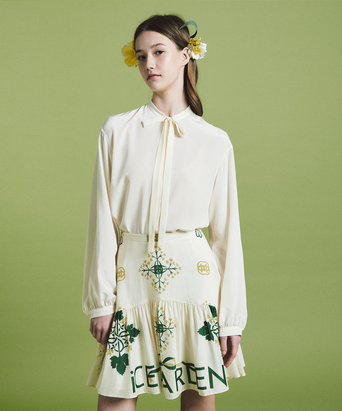 아이스가든에이오공팔(ICE GARDEN A.508) Puff Sleeve Bow Tie Blouse
