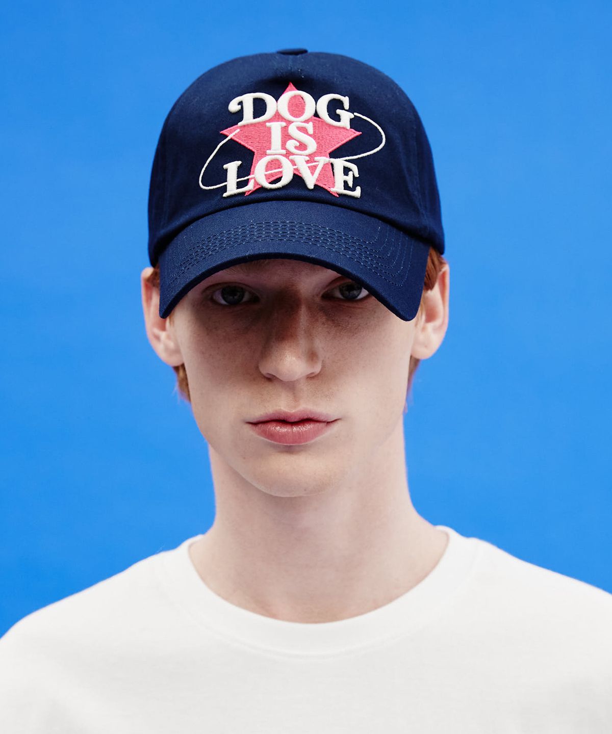 와이케이(WAIKEI) Dog is love 스타 볼캡 네이비