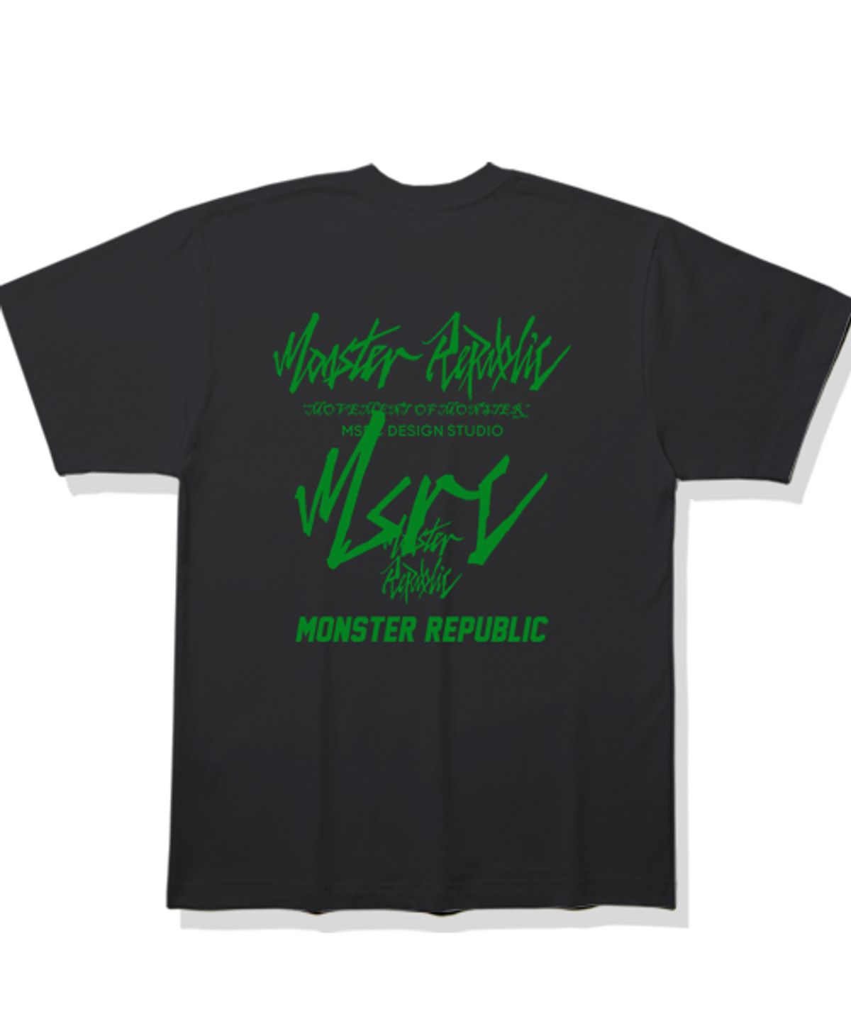 몬스터리퍼블릭(MONSTER REPUBLIC) 무브먼트 그린 레터링 티셔츠 블랙