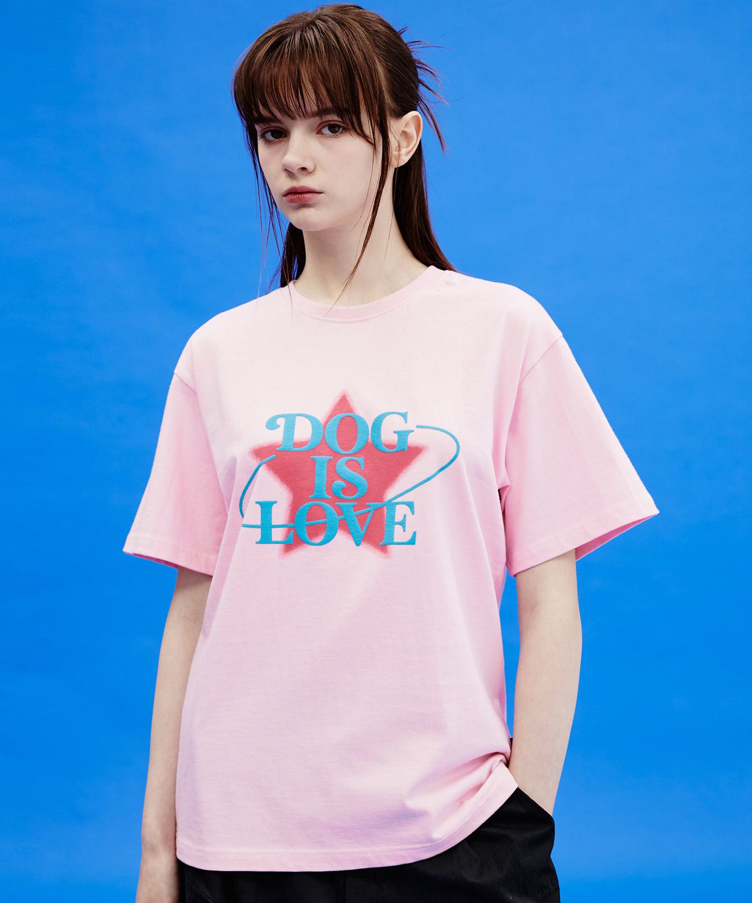 ★WAIKEI★ Dog is love star graphic short sleeve t-shirt pin MUSINSA | WAI KEI Dog is love star graphic short sleeve t