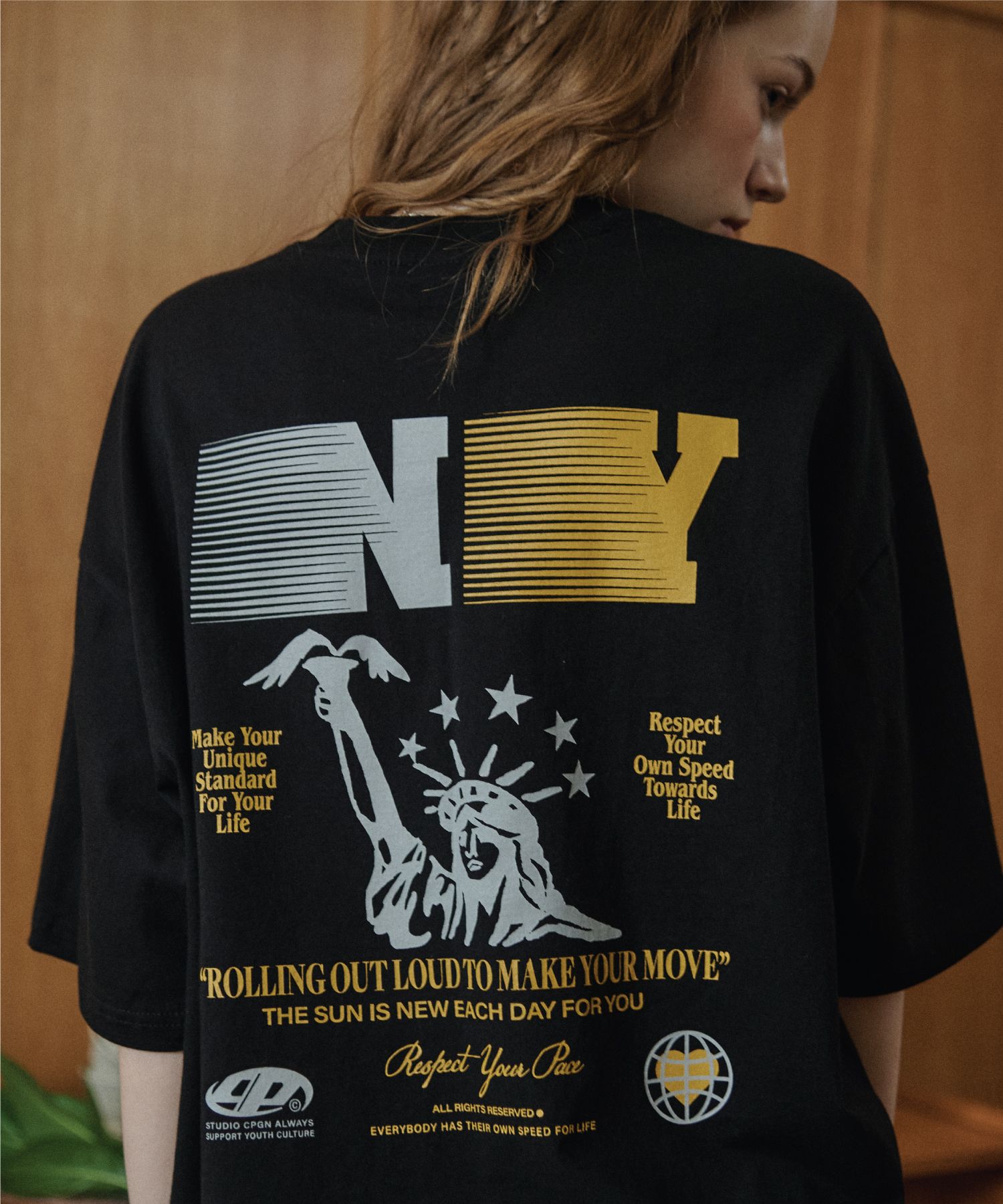 【CPGN STUDIO】New York City Short Sleeve T-shirt MUSINSA公式 | CPGN STUDIO New York City Short Sleeve Tee Black