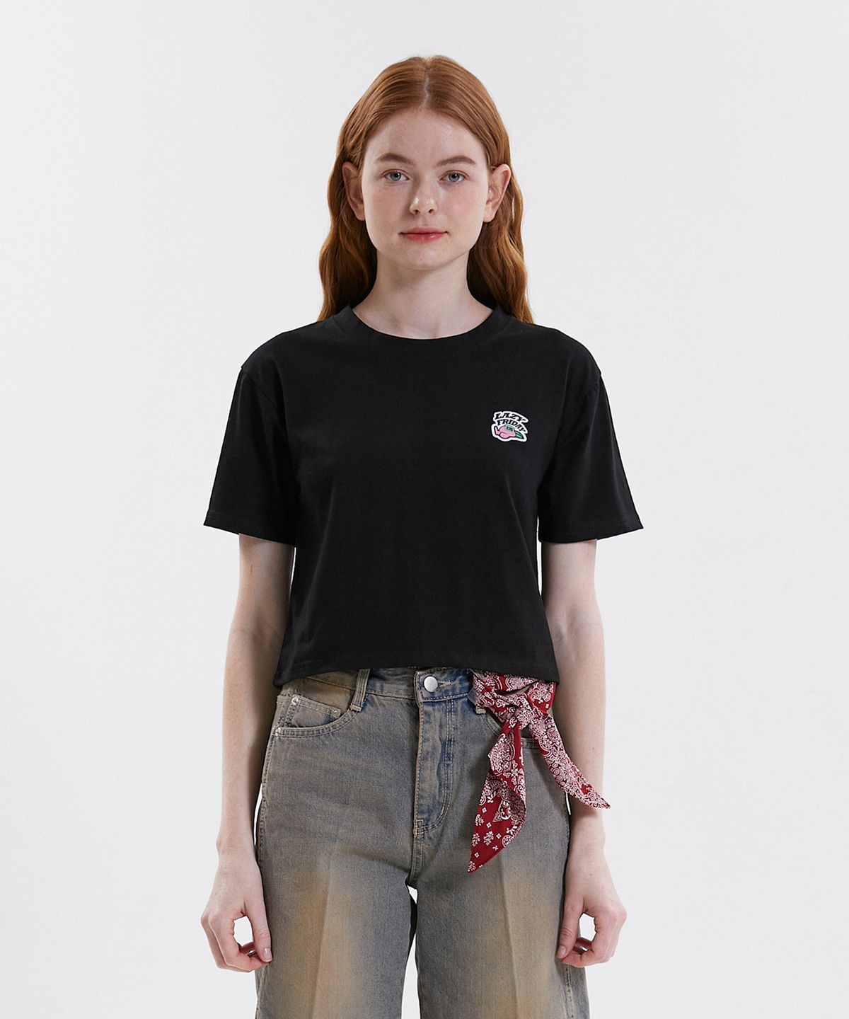 핑크파인애플(PINK PINEAPPLE) L.F CROPPED TS_BLACK