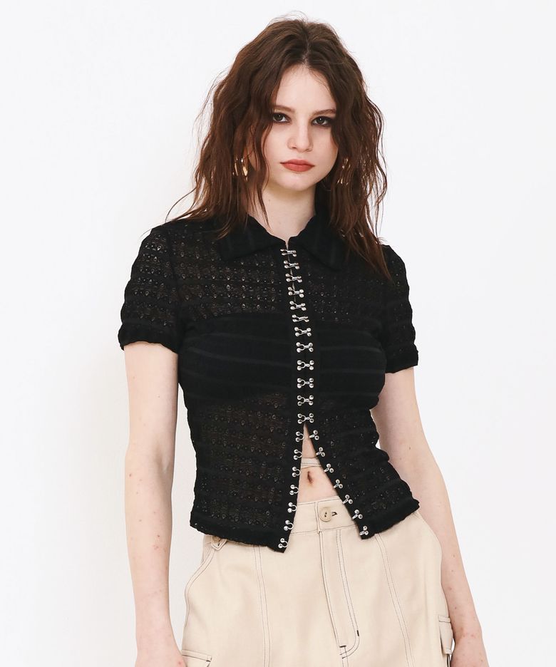 LACE HOOK CROP SHIRT BLACK