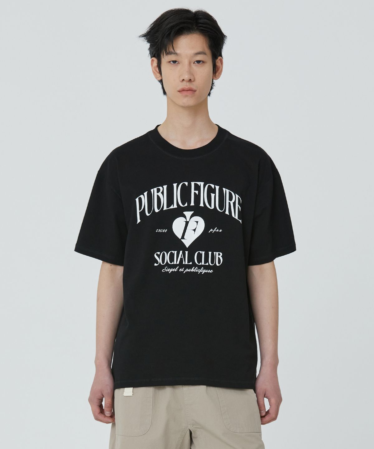 퍼블릭피겨(PUBLICFIGURE) 소셜클럽 티셔츠_블랙