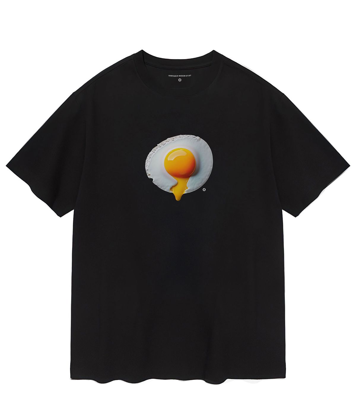한량 컬렉티브(HANRYANG COLLECTIVE) HR® The best fried egg in the universe 계란 프라이 블랙 반팔 티셔츠