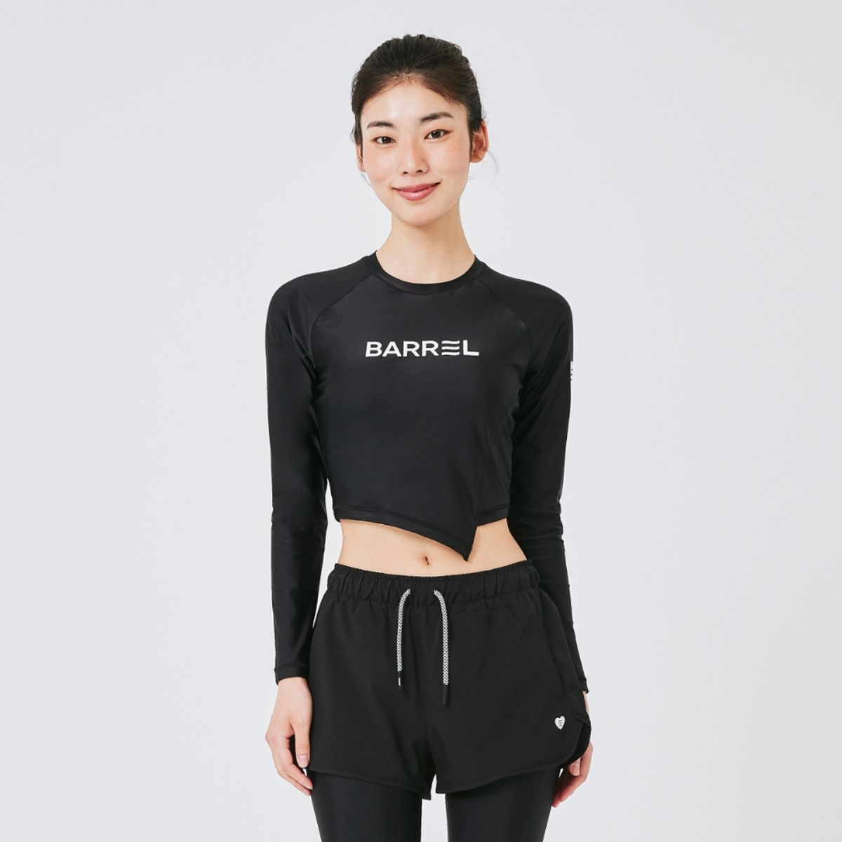 배럴(BARREL) 우먼 선셋 언발 크롭 래쉬가드 블랙 (B3SWWCR004BLK)