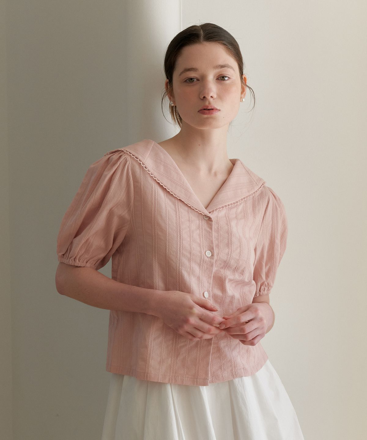 엽페(YUPPE) MOON LACE SHIRT_PINK