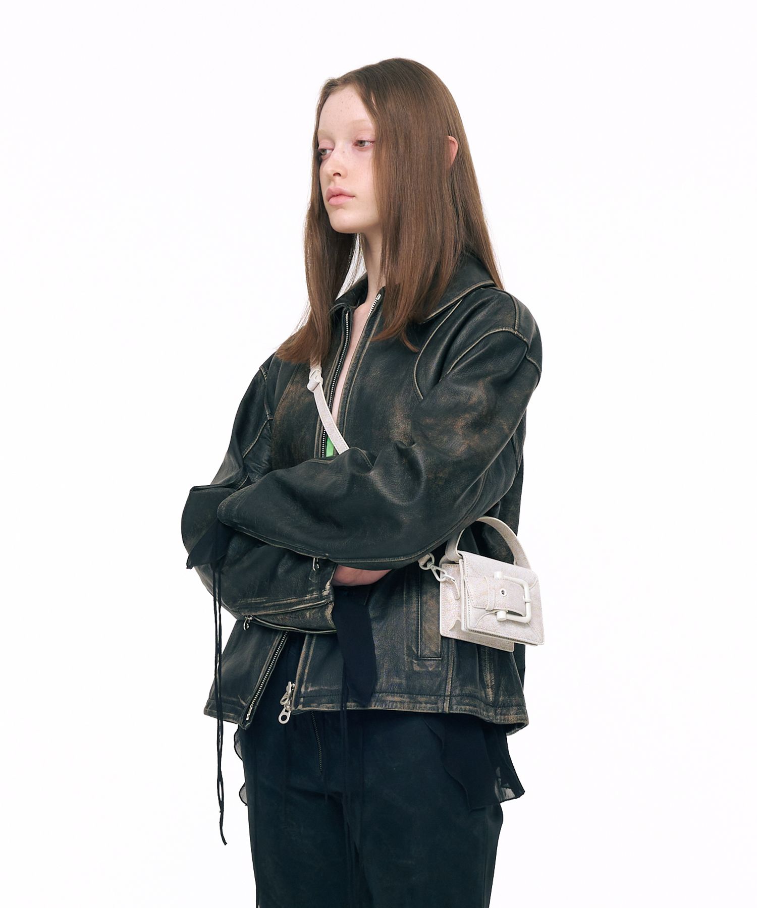 MUSINSA | OSOI BELTED BROCLE_MICRO [VINTAGE WHITE]