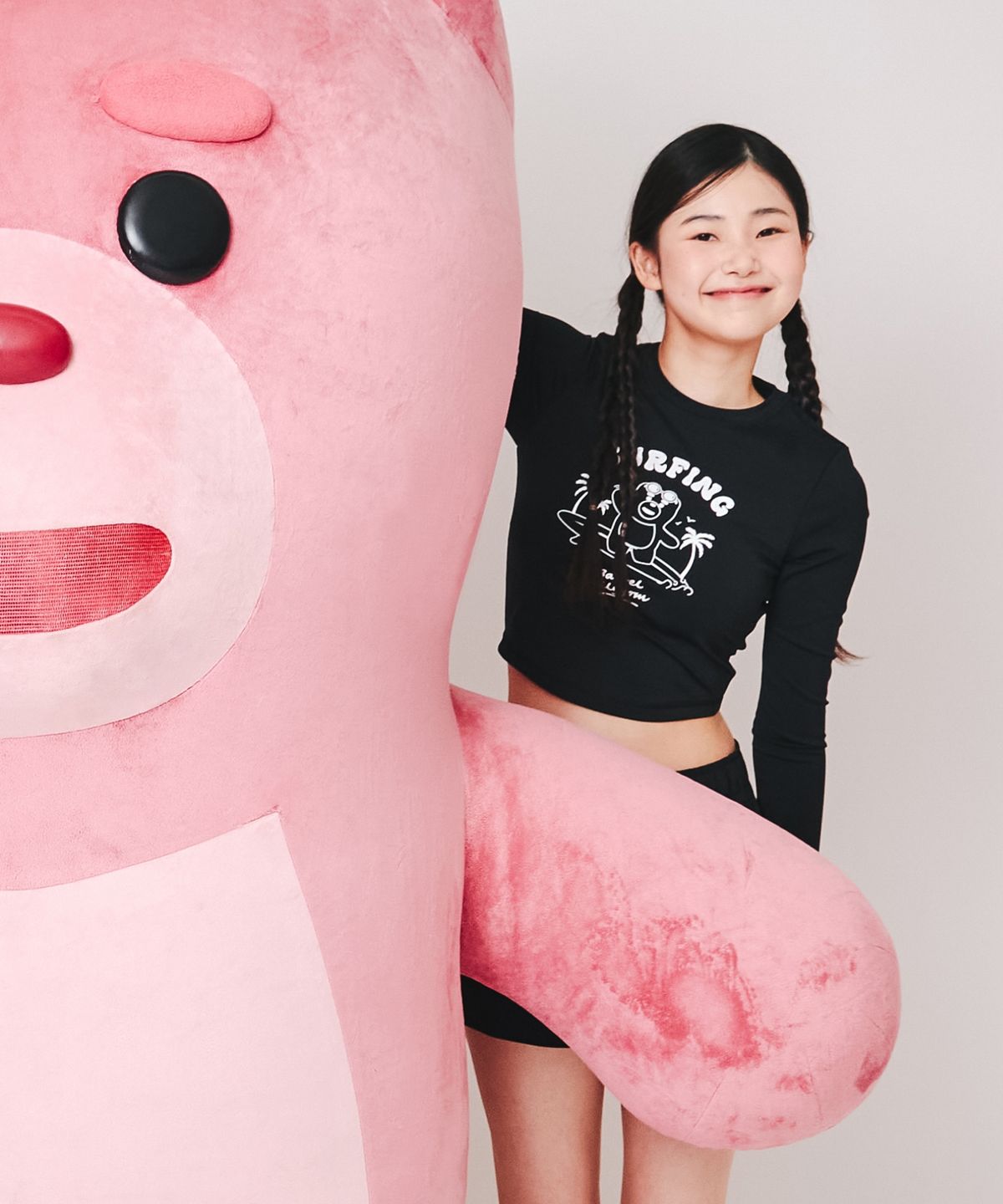 배럴(BARREL) 배럴X벨리곰 우먼 크롭 래쉬가드 블랙 (B3SWWCR099BLK)
