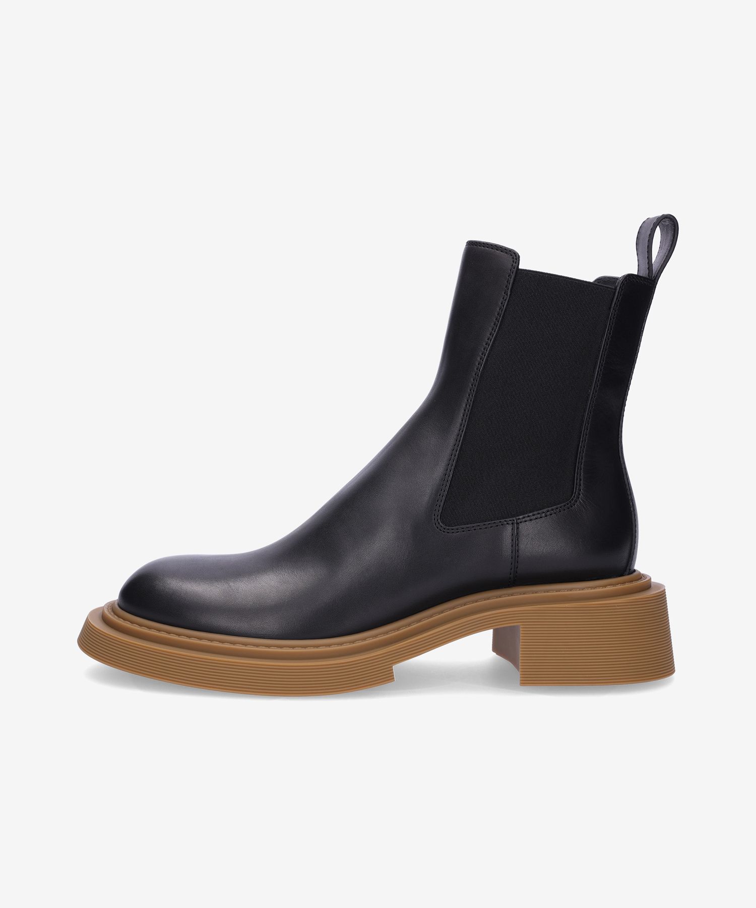MUSINSA公式 | LOEWE レザー チェルシー アンクルブーツ - ブラック 