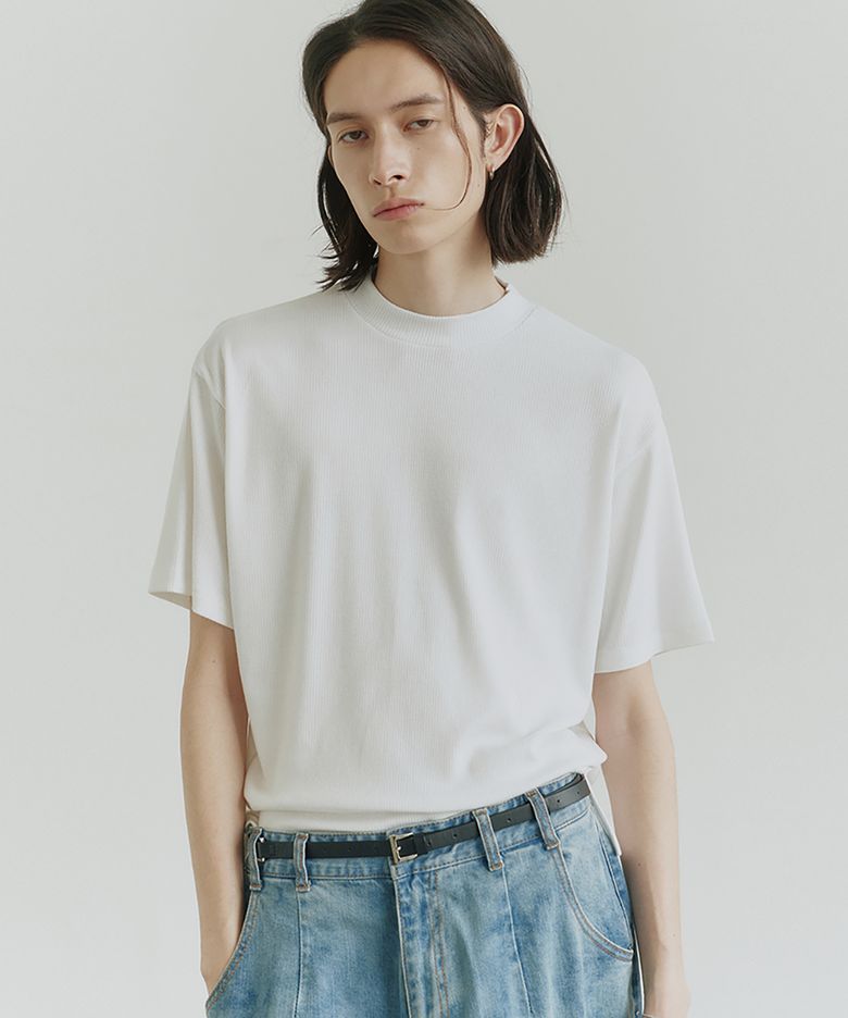 리브드 모크넥 하프 티셔츠 (화이트)