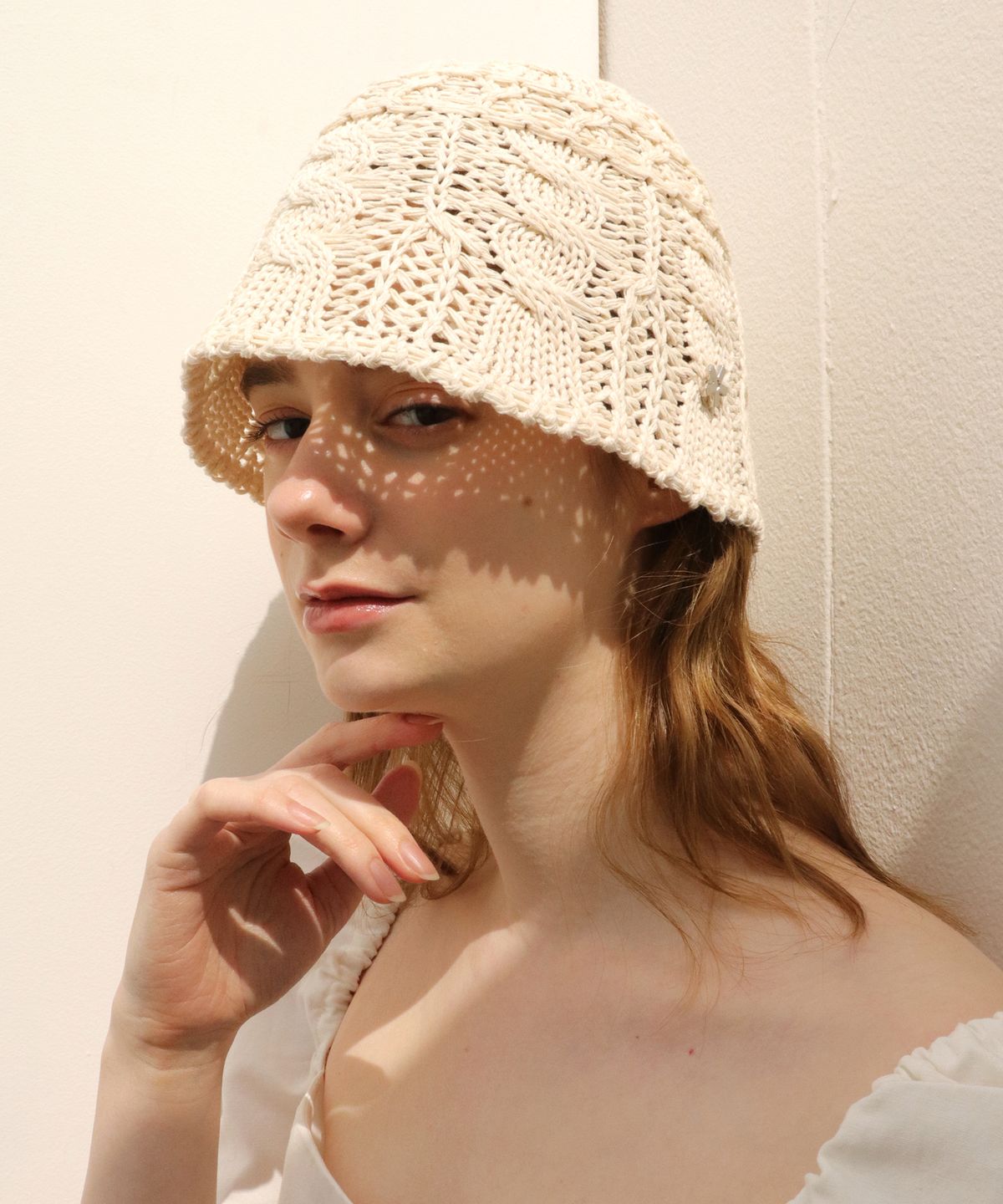 엘케블룸(ELKE BLOEM) JULY IVORY BUCKET HAT