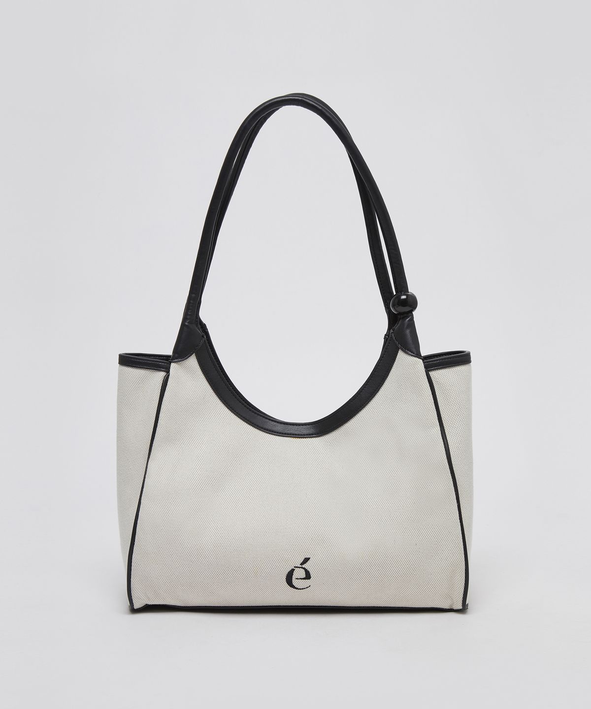 아카이브앱크(ARCHIVEPKE) Triangel bag(Deep sleep)_OVBLX24007BLK