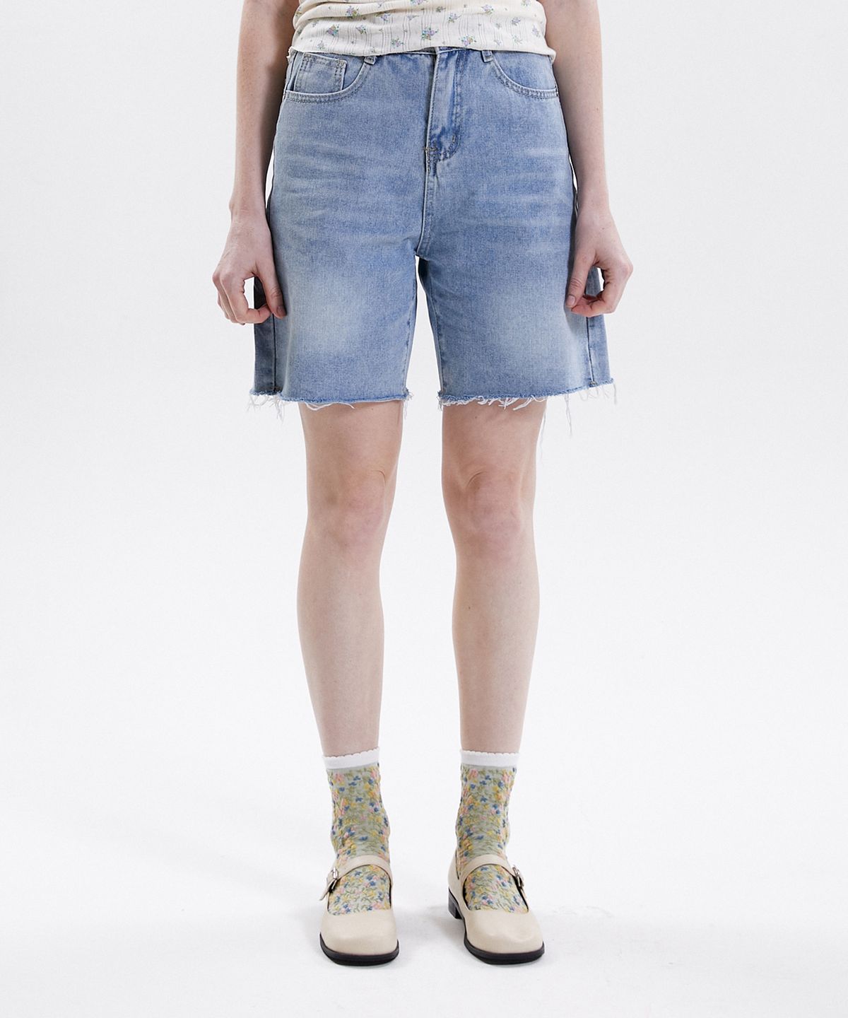 핑크파인애플(PINK PINEAPPLE) BASE HALF PANTS_LIGHT INDIGO