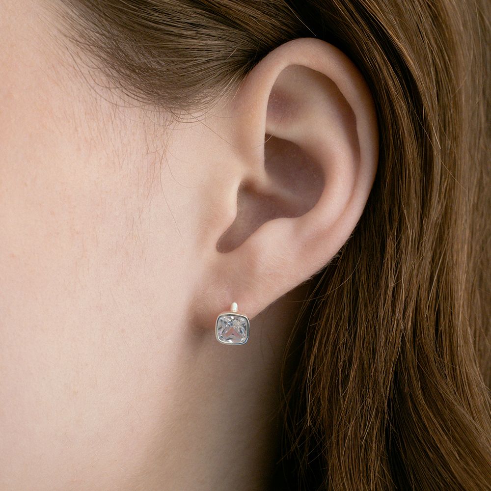 【TATIANA】Square Crystal Hoop Earring EC1994〜ピアス TATIANA】Square Crystal Hoop Earring EC1994〜ピアス (TATIANA