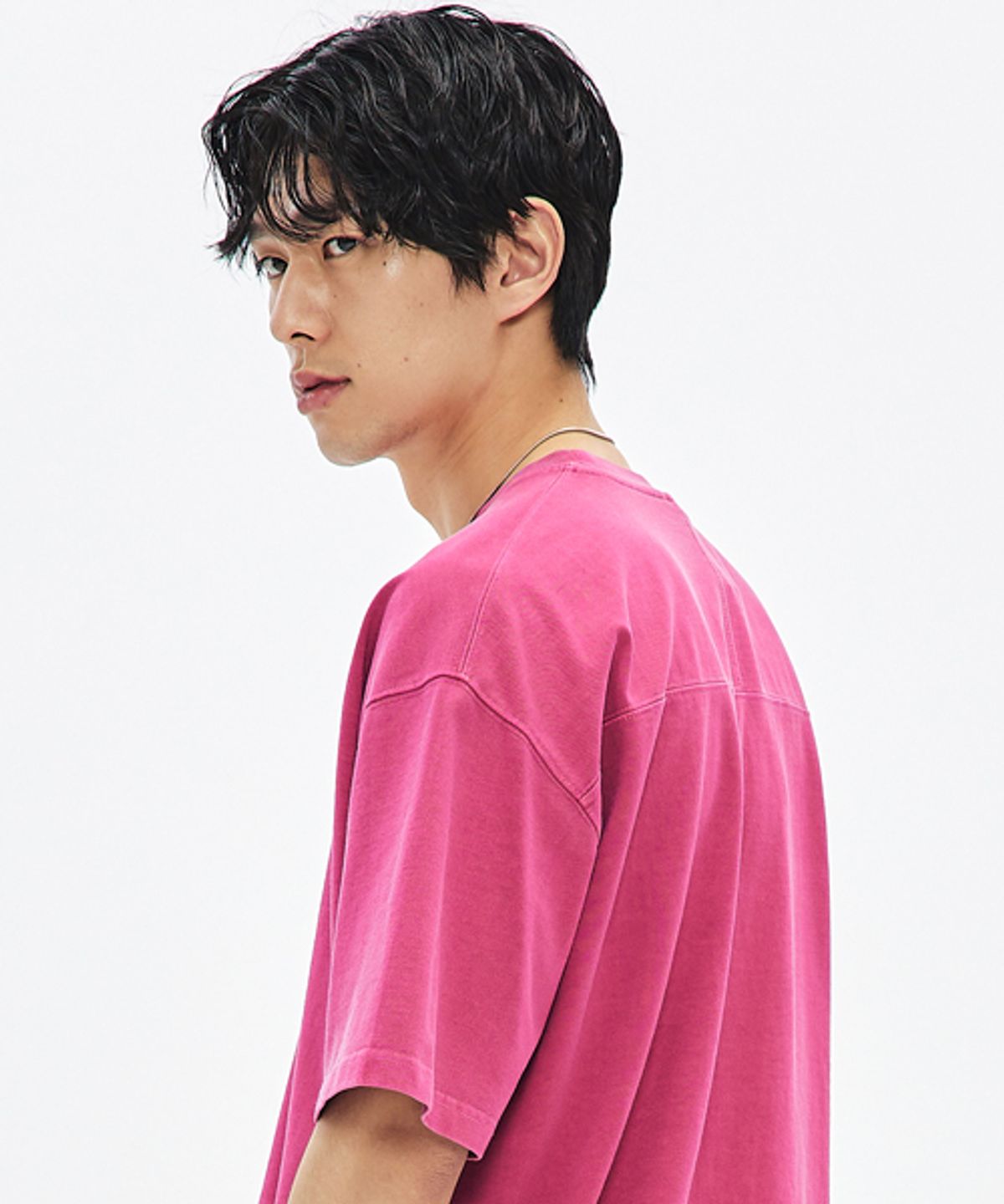 소버먼트(SOVERMENT) 460G 컷 헤비 피그먼트 티셔츠-더블 마젠타-