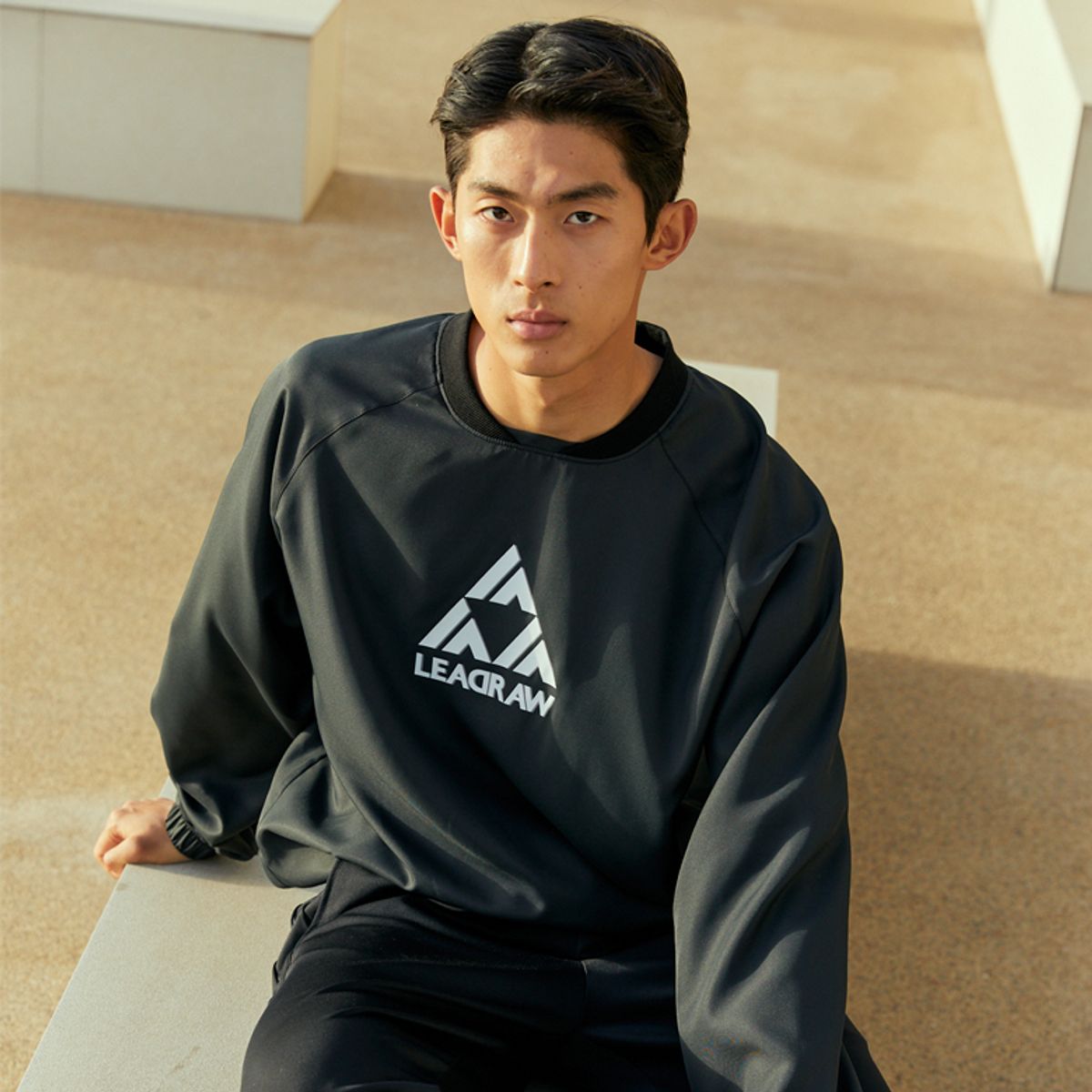 리드로(LEADRAW) 에어스쿱 스웻셔츠 B _ 블랙