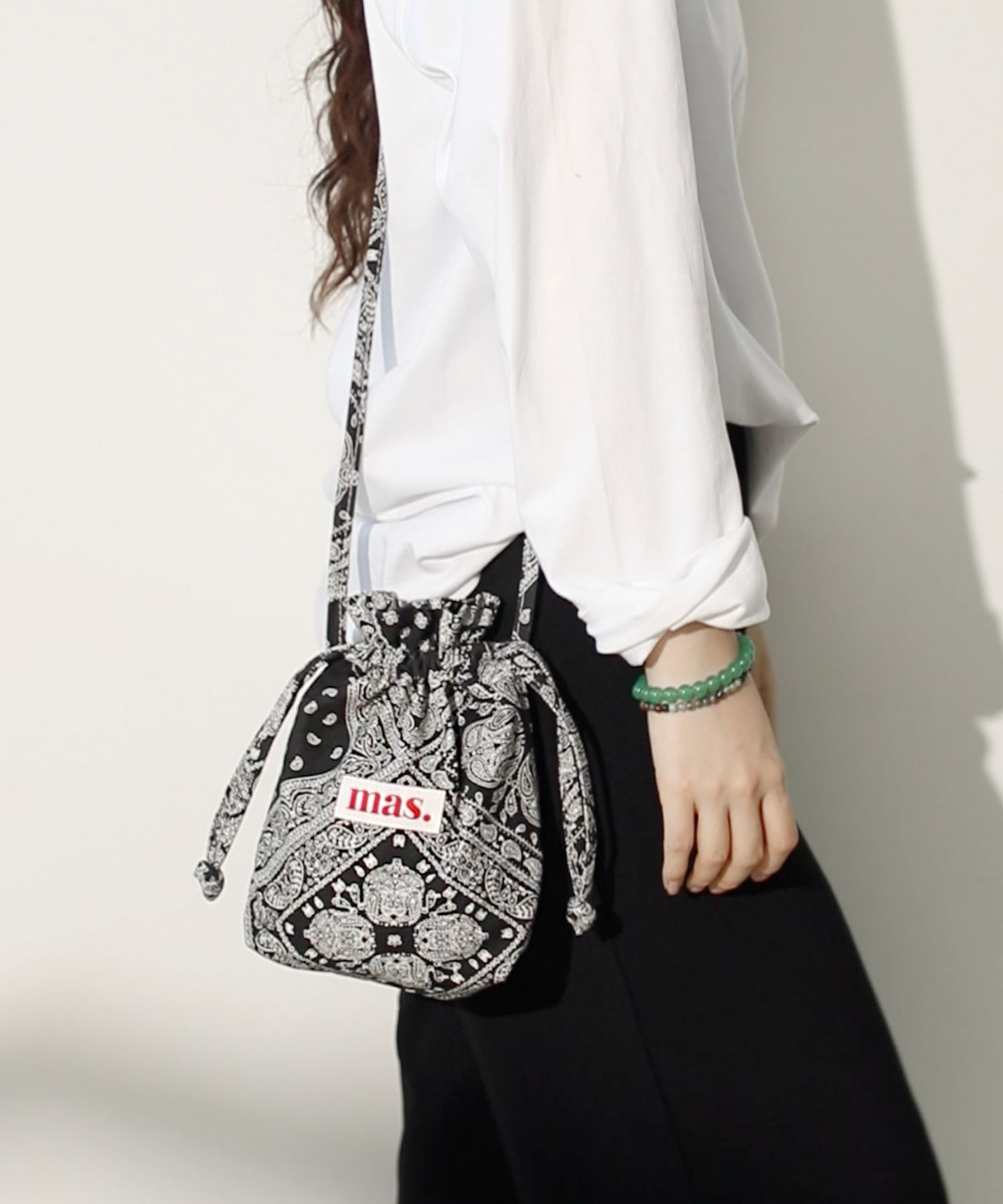 ショルダーバッグ・ポシェット [MASMARULEZ] String cross bag MUSINSA | MASMARULEZ String cross bag _ Glittery black
