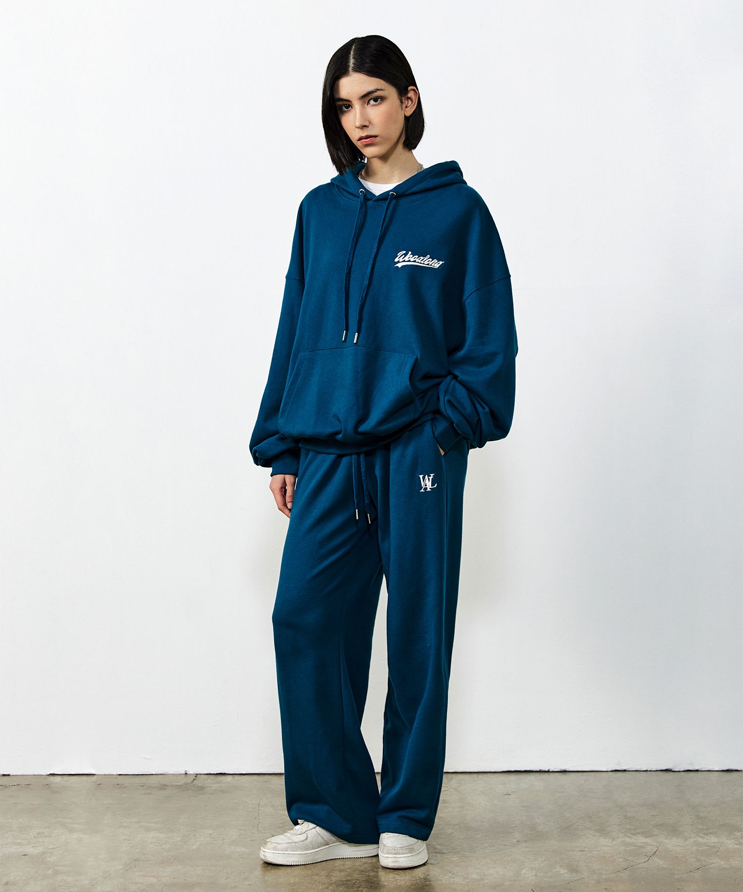 MUSINSA | WOOALONG Signature relax wide pants