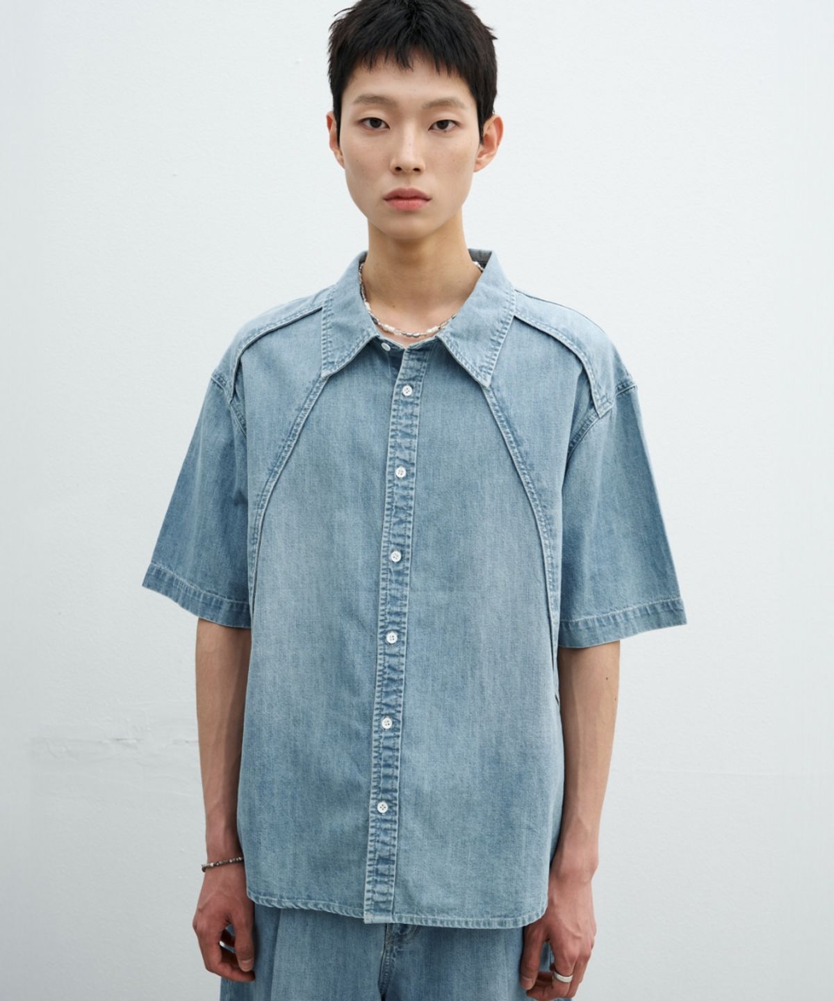 미나브(MINAV) 린넨 데님 하프 셔츠 [라이트블루]