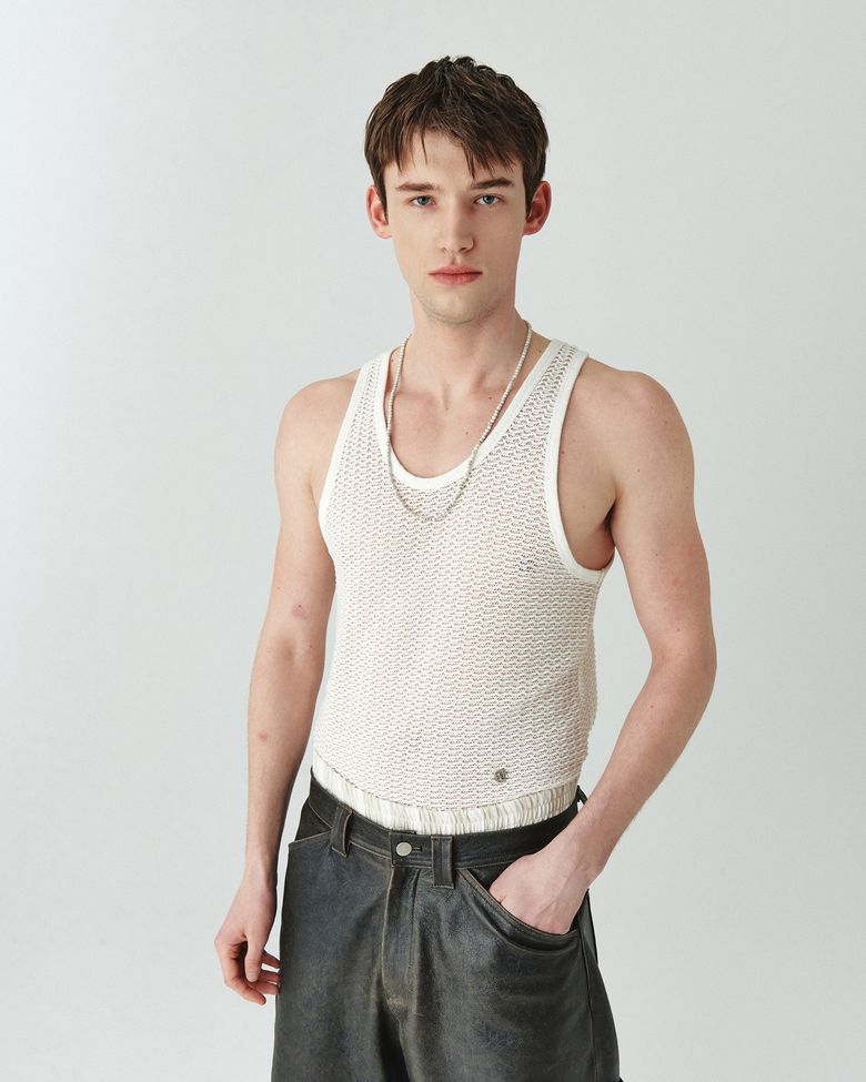 KNIT SLEEVELESS TOP WHITE