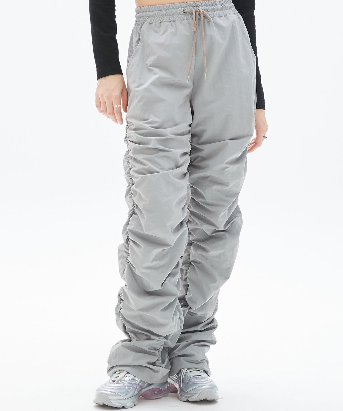 러브이즈트루(LUVISTRUE) PY SHIRRING PANTS(GRAY)