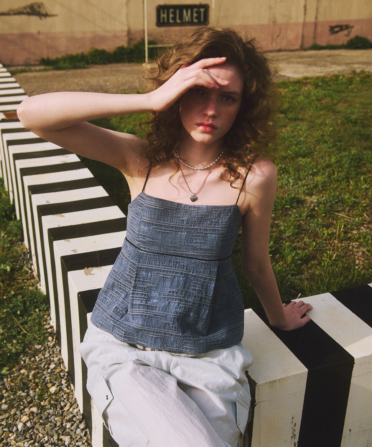 에트몽(ETMON) Linen Sleeveless Blouse, Blue