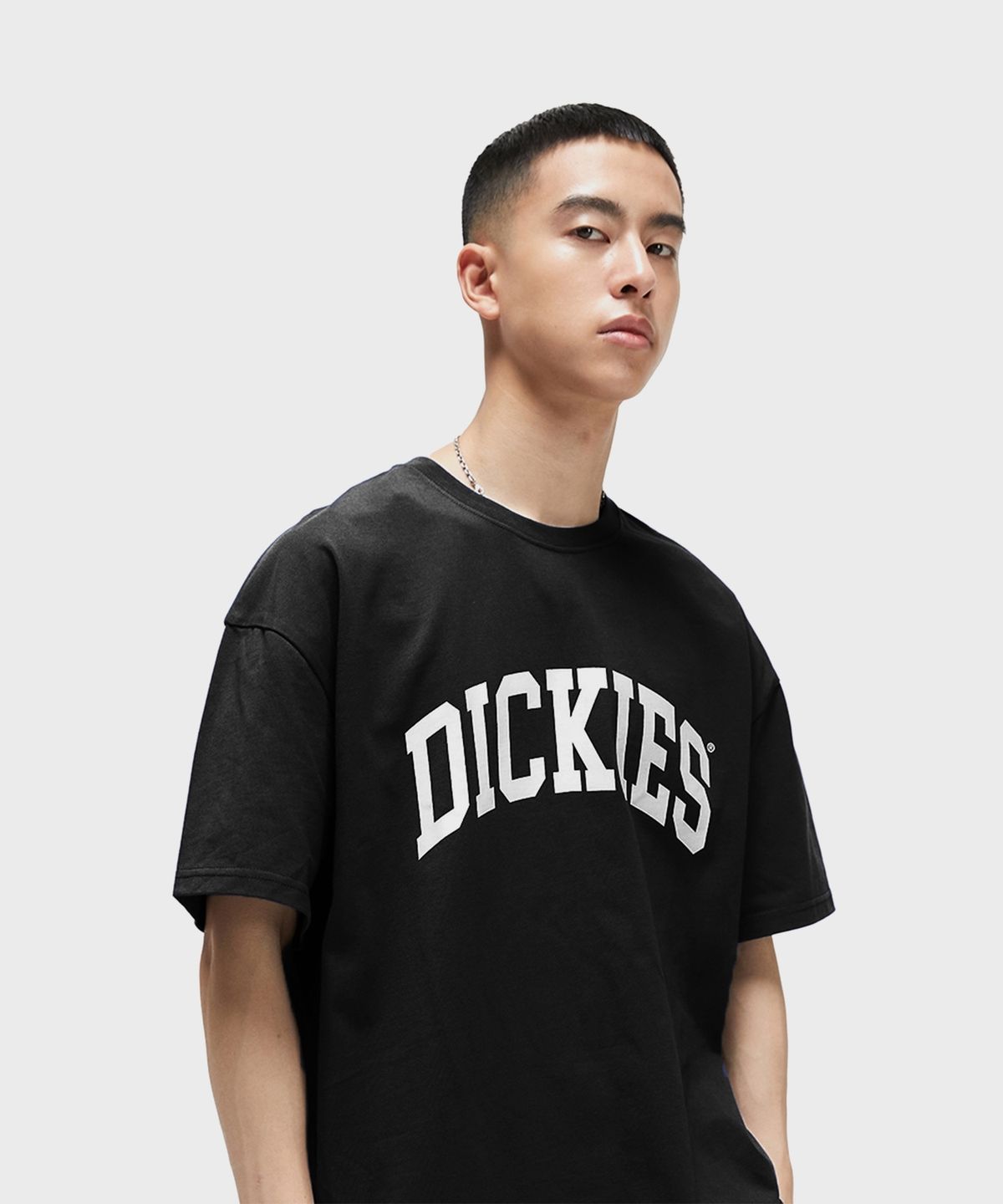 디키즈(DICKIES) 아치 로고 티셔츠 Black