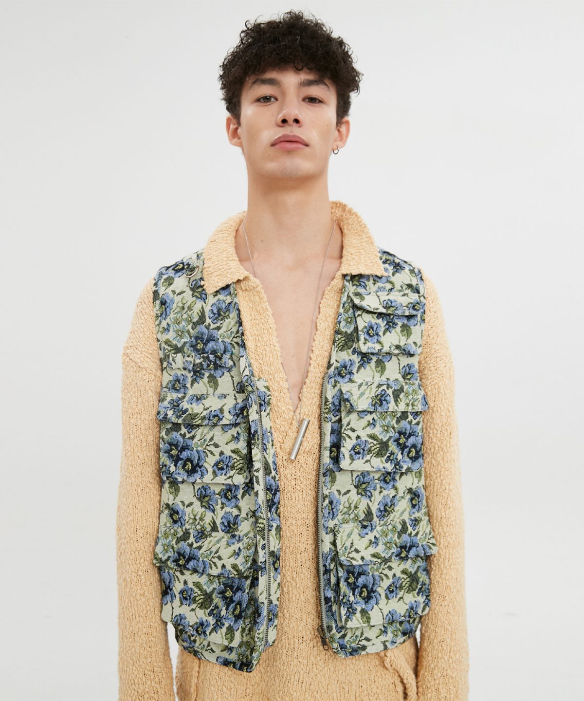 문선(MOONSUN) UNISEX, Elie Flower Fisherman Vest / Blue Flower