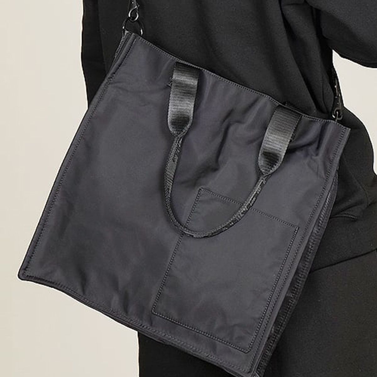몬스터리퍼블릭(MONSTER REPUBLIC) MUZIK POCKET CROSS BAG / BLACK