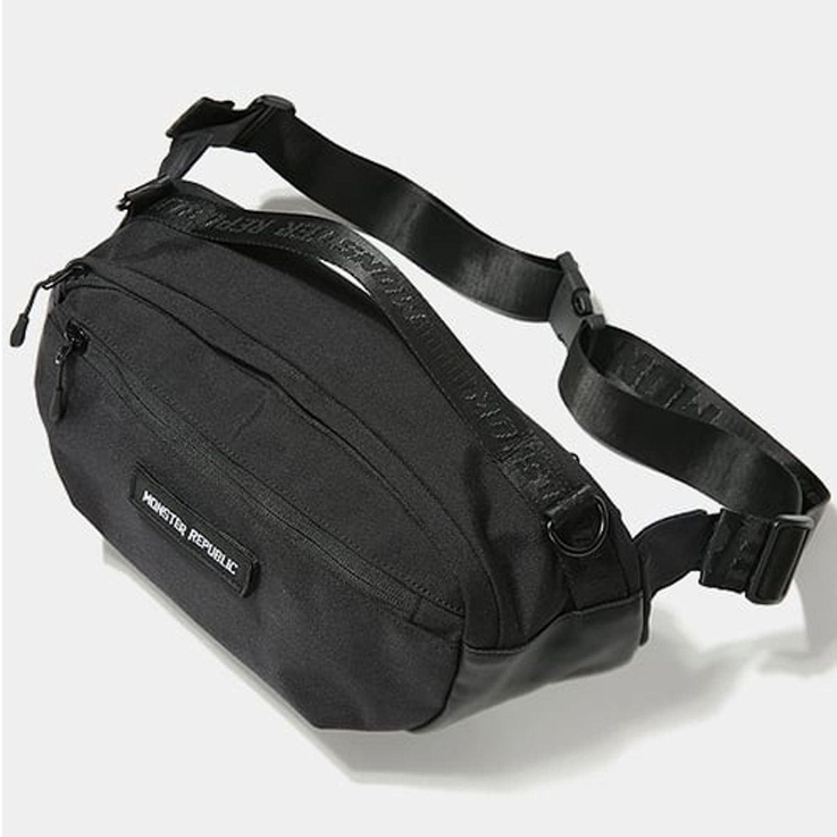 몬스터리퍼블릭(MONSTER REPUBLIC) SECURITY WAIST BAG / BLACK