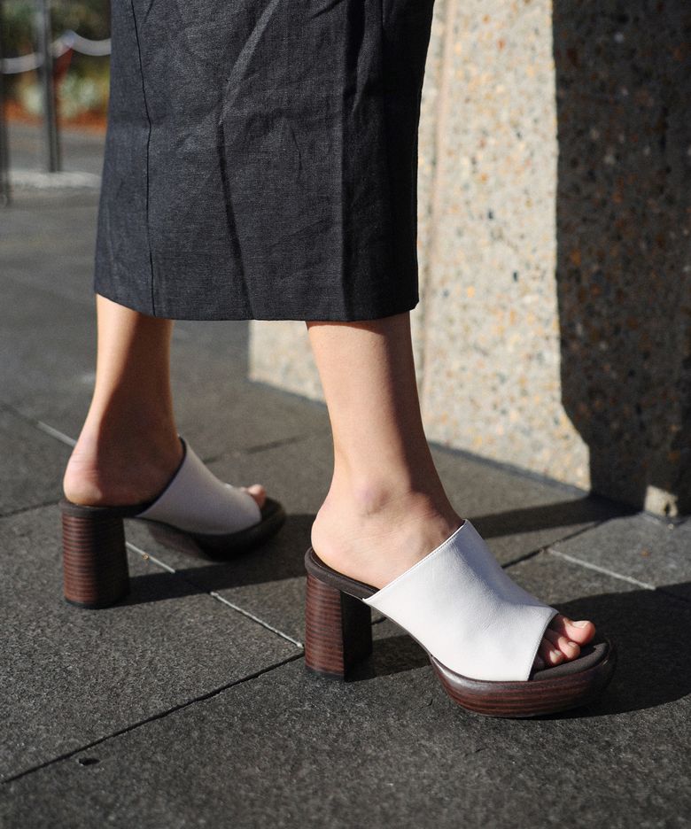 JACKLYN Platform slimply mule sandals - 3colors 8cm 심플 플랫폼 뮬 샌들