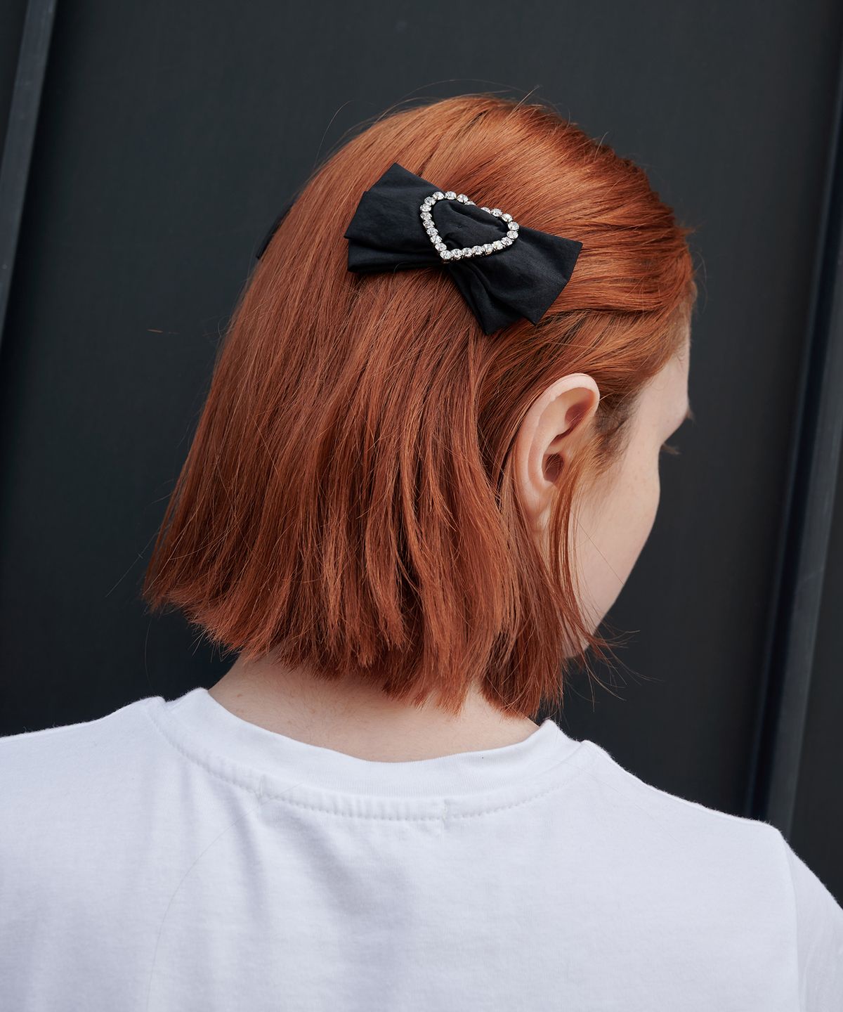 배배(BAEBAE) Nylon Hair Bow in Heart
