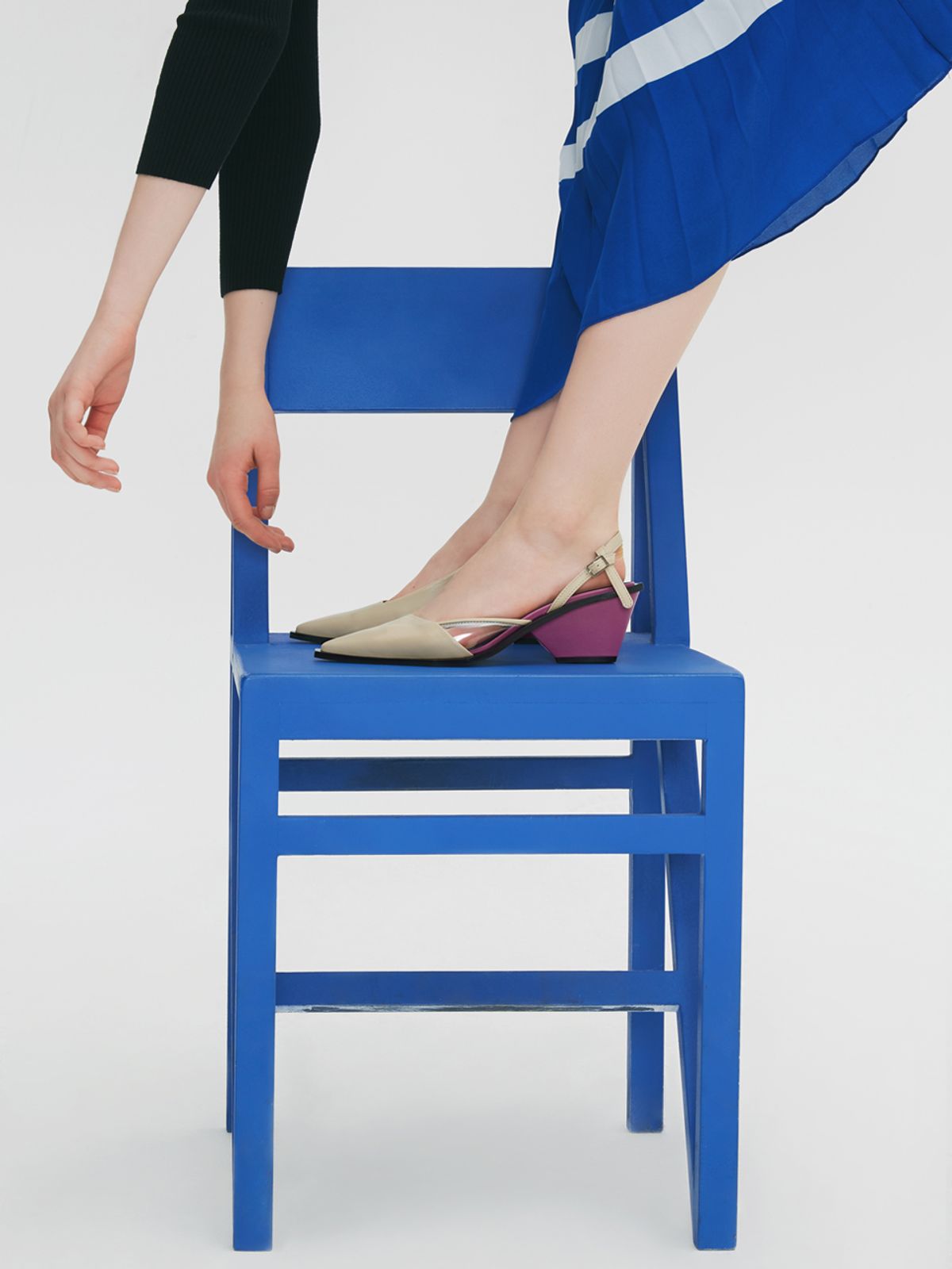 꼼므지(COMMEGEE) [BLACK LABEL] Asymmetric sling-back shoes / CG1011BEPU