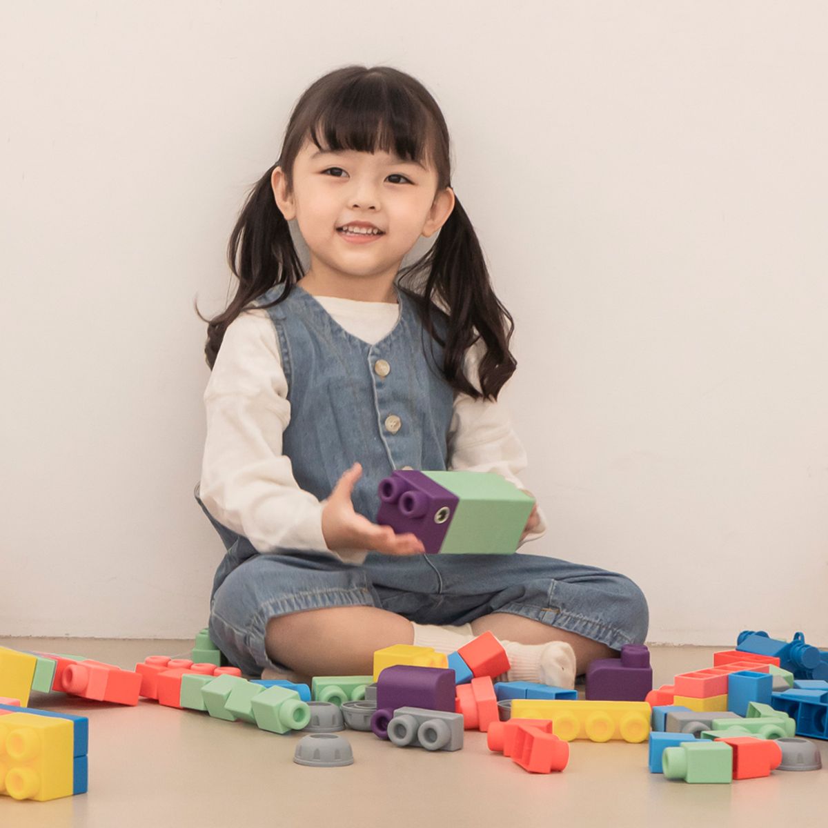 아가드(AGUARD) 아가드 말랑말랑 안전한 소프트 블럭 80pcs 아기 블록 놀이 장난감