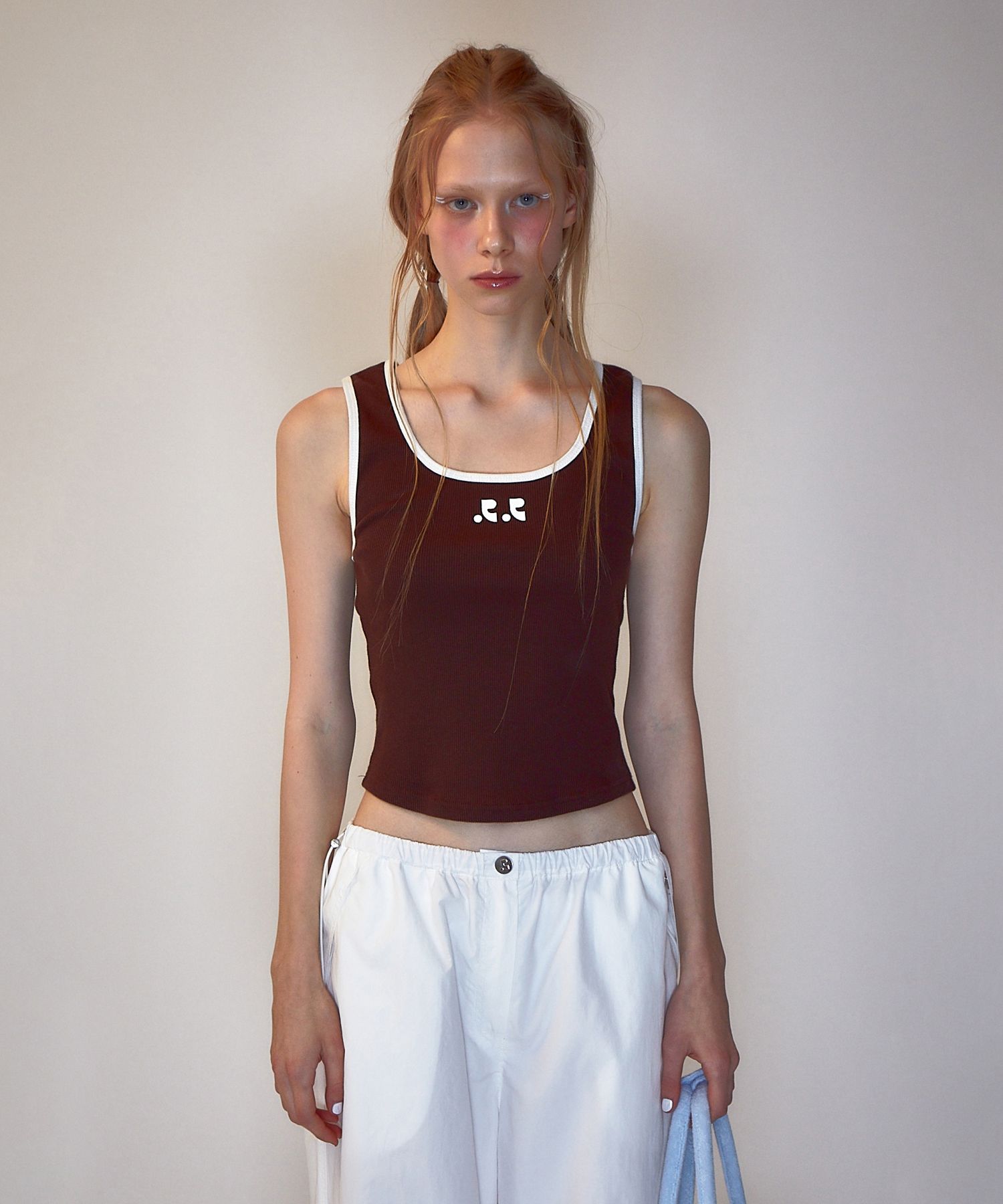 MUSINSA | REST&RECREATION RR LOGO SHORT TANK TOP BROWN