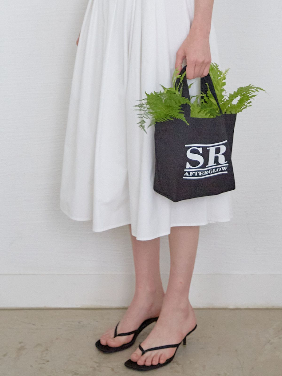 쏘이르(SO IR) SR MINI TOTE BAG - BLACK