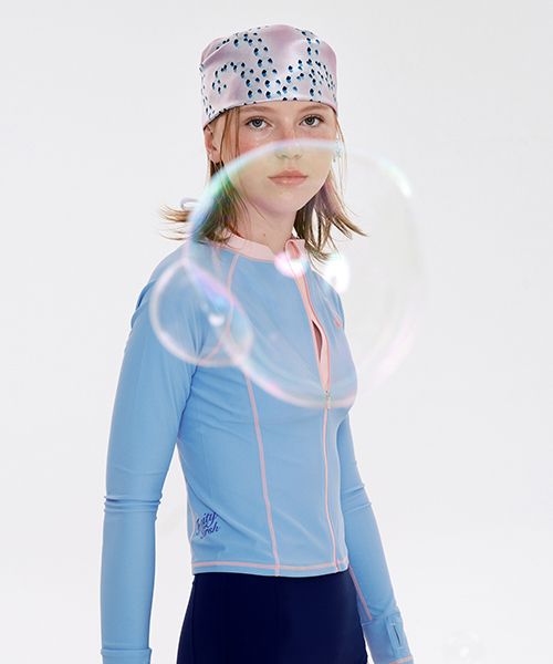 MUSINSA | KIRSH Small Cherry Zip-up Rash Guard [Sky]