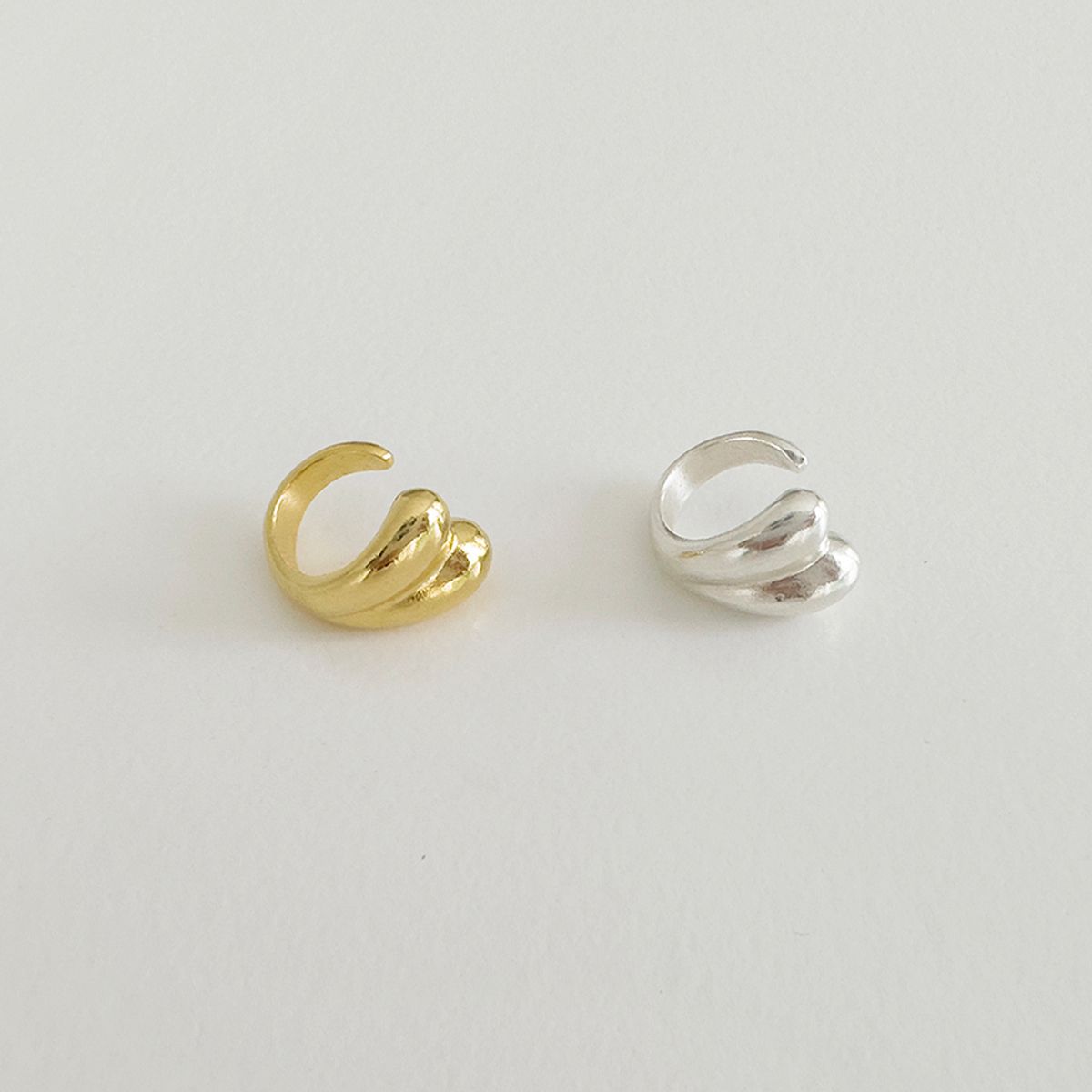 스틸 인스턴트(STILL INSTANT) Heart Greenery - Ear Cuff 01 (2colors)