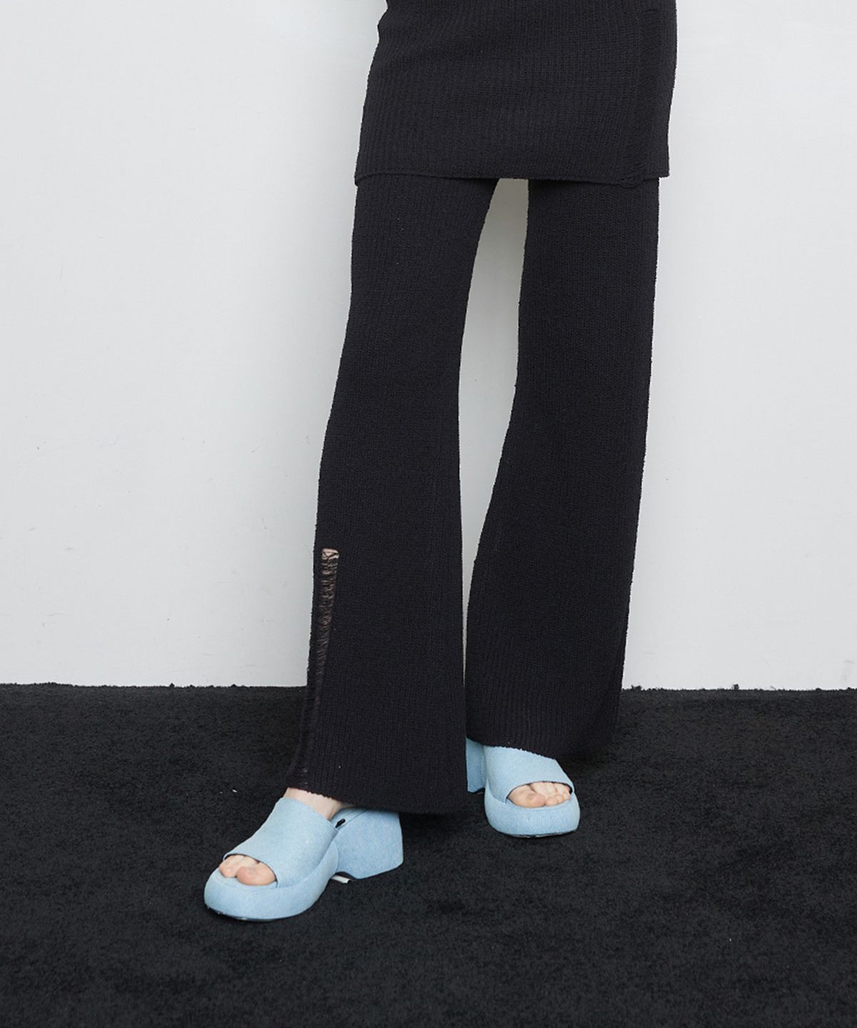 라티젠(LARTIGENT) L3 DEMAGE KNIT PANTS(BLACK)