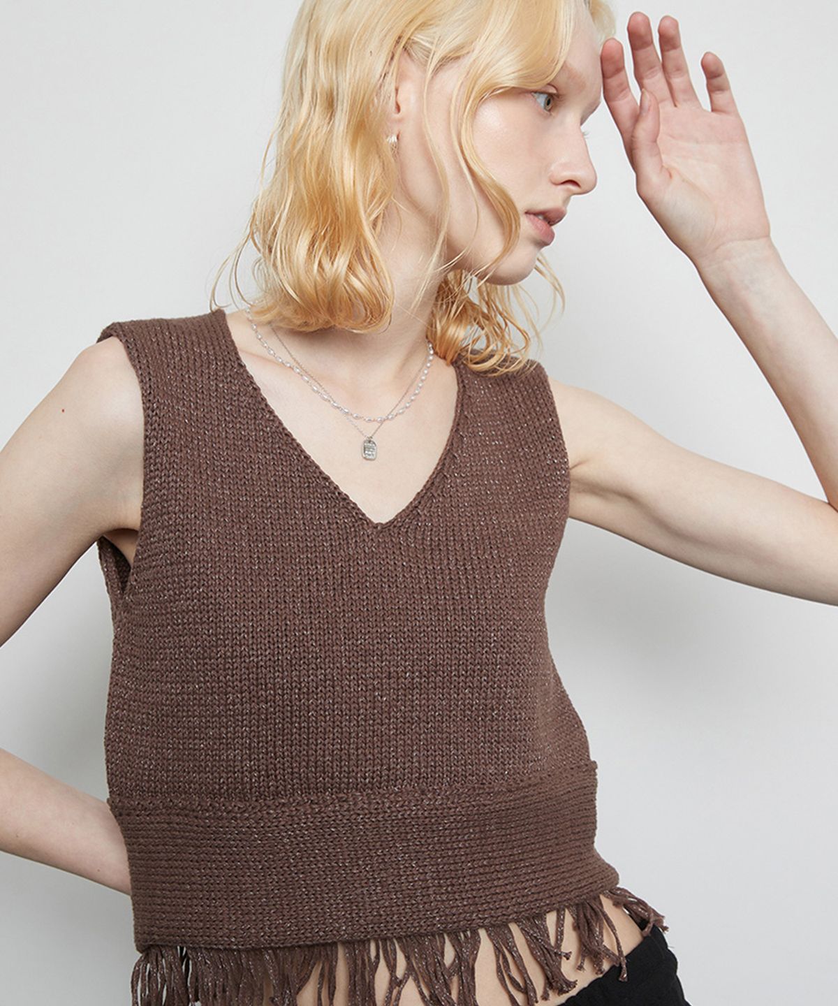 라티젠(LARTIGENT) L3 FRINGE KNIT BUSTIER(BROWN)
