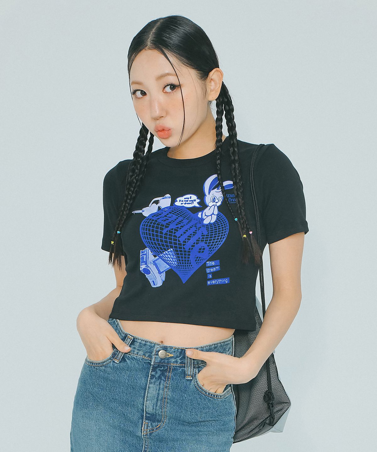 데이라이프(DAYLIFE) 하트 데이니 크롭 하프 티셔츠 (블랙)