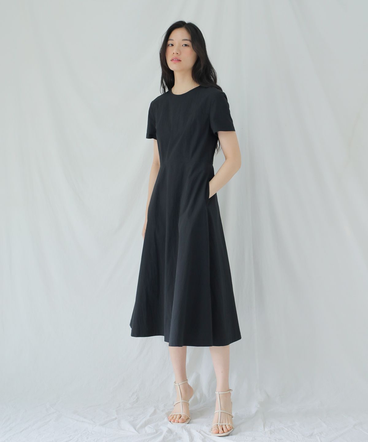 폴앤앨리스(PAUL&ALICE) BUSTIER DETAILED DRESS / BLACK