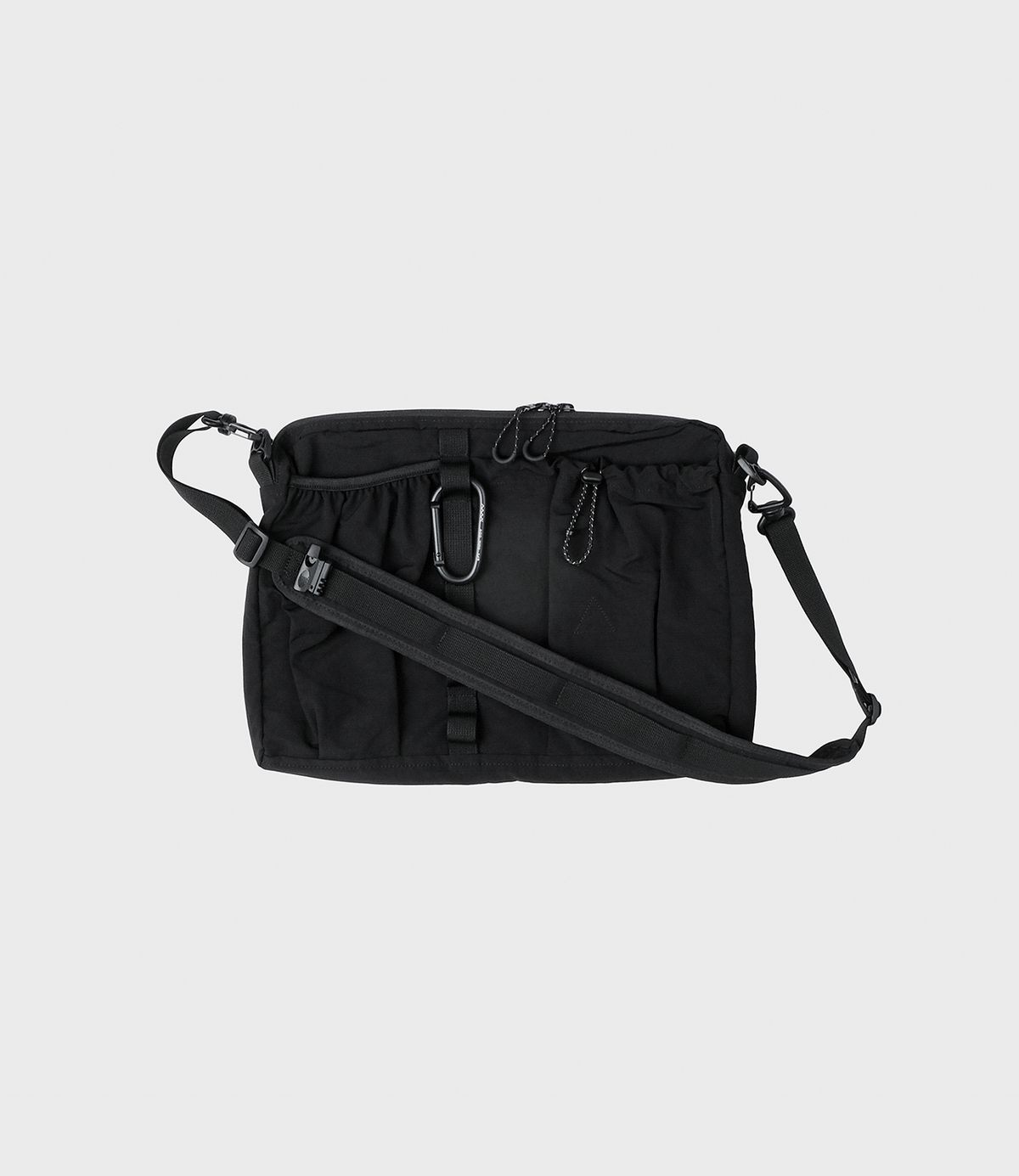 에메모가든(MMOGARDEN) mmo cross bag / nylon slub black