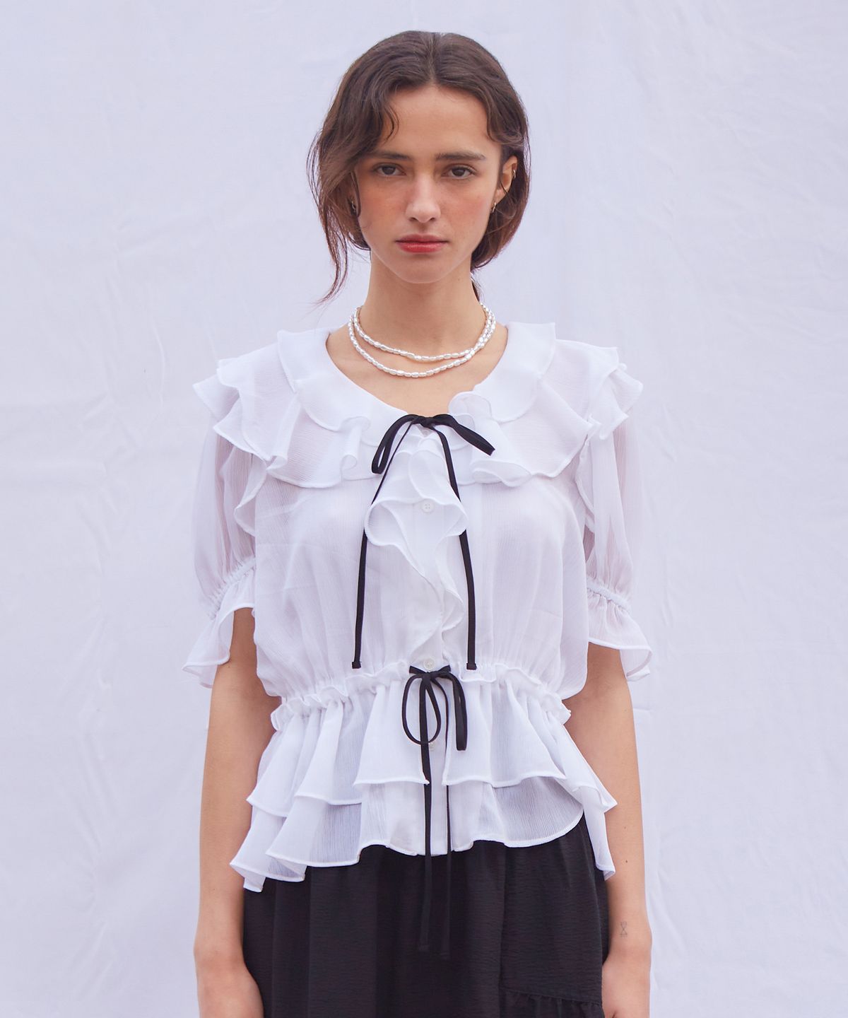 바이탈싸인(VITALSIGN) Frill Chiffon Ribbon Blouse