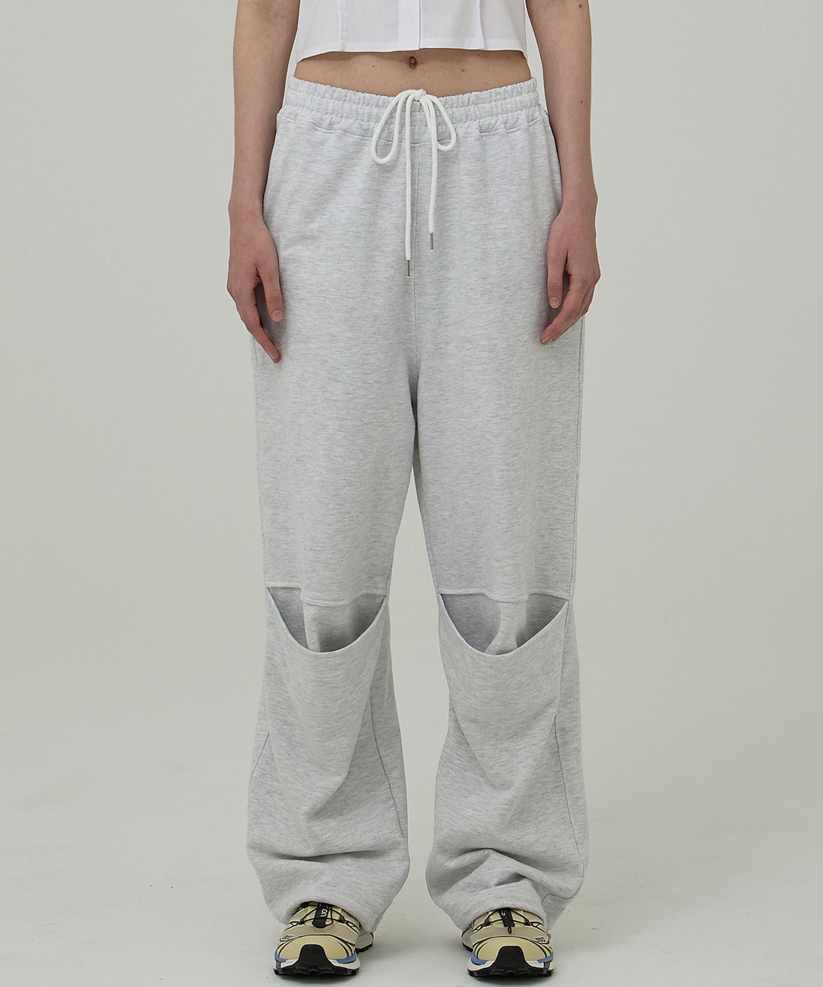 플라즈마스페어(PLASMA SPHERE) SLIT PANTS IN GREY(와이드 팬츠)