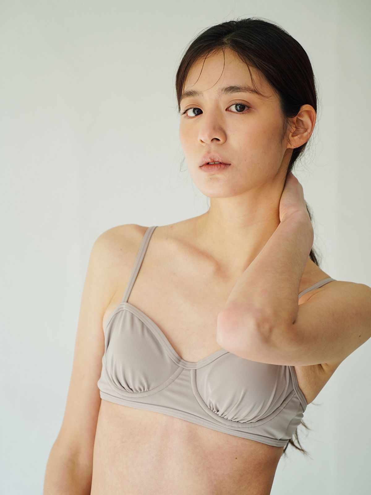씨솔트씨(SEA SALT SEA) 클램비키니 상의(그레이)