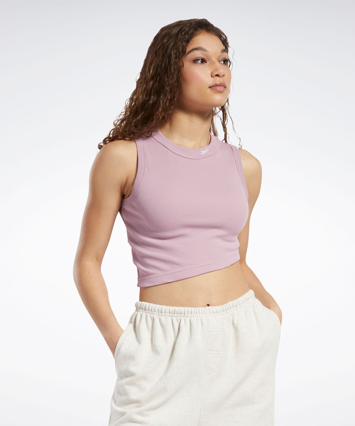 리복(REEBOK) CL WDE CROPPED RIB TANK TOP - 라이트 핑크 / HK4929