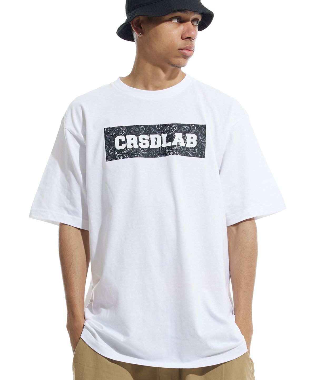 크림소다랩(CREAM SODA LAB) 크림소다랩 페이즐리 박스 반팔티 화이트 블랙