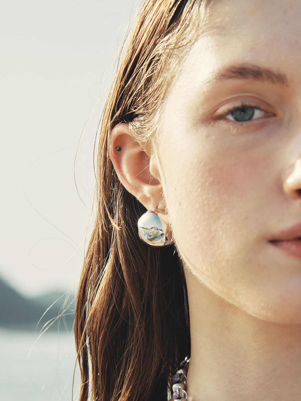 빈티지헐리우드(VINTAGE HOLLYWOOD) Big Ball One Touch Earrings_VH2336EA011B